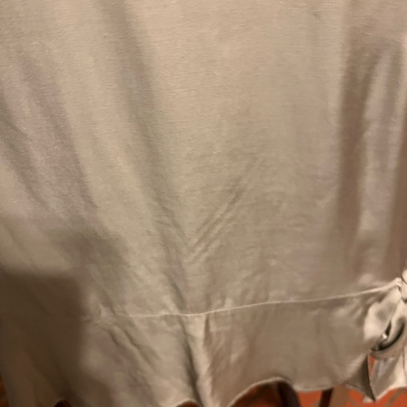 Yaya 100% silk like new condition size M blouse - Picture 4 of 6